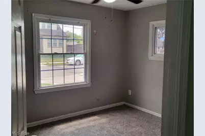 11816 Milligan Avenue, Loveland, OH 44135 - Photo 8