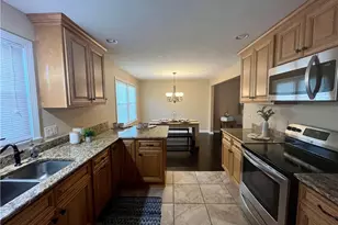 6301 Apache Ln, Poland, OH 44514 - Photo 8