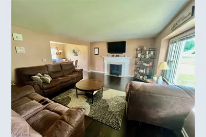 6301 Apache Lane, Poland, OH 44514 - Photo 4