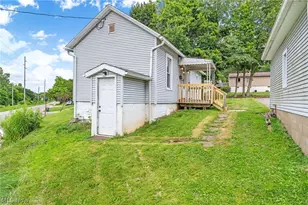 192 1st St NE, Barberton, OH 44203 - Photo 30