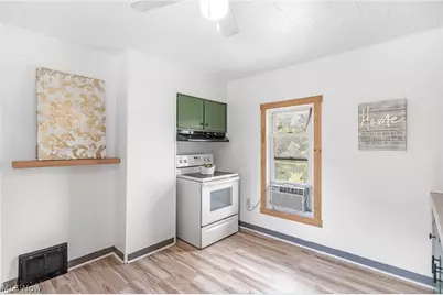 192 1st Street NE, Barberton, OH 44203 - Photo 12