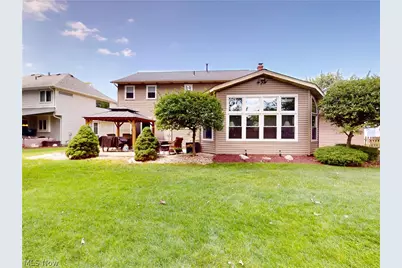 126 Pepperdine Drive, Elyria, OH 44035 - Photo 2
