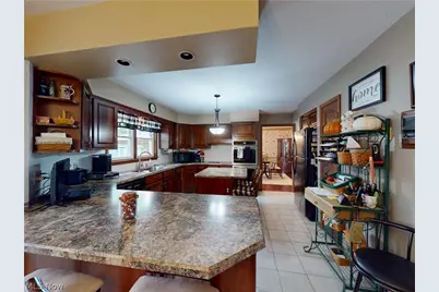 126 Pepperdine Drive, Elyria, OH 44035 - Photo 8