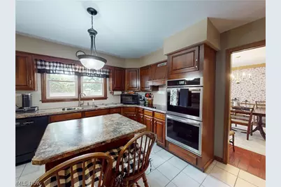 126 Pepperdine Drive, Elyria, OH 44035 - Photo 10