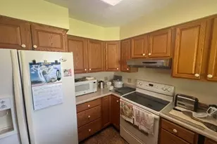 978 Elberon Ave, Salem, OH 44460 - Photo 2