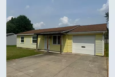 978 Elberon Avenue, Salem, OH 44460 - Photo 1