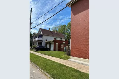 2598 W 10th Street, Loveland, OH 44113 - Photo 2