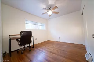 2598 W 10th St, Loveland, OH 44113 - Photo 14