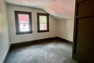 882 Redfern Ave, Akron, OH 44314 - Photo 14