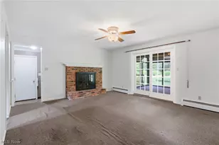 17953 Lost Trail, Chagrin Falls, OH 44023 - Photo 8