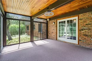 17953 Lost Trail, Chagrin Falls, OH 44023 - Photo 10