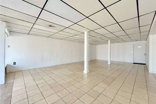 2007 Washington Blvd, Belpre, OH 45714 - Photo 16