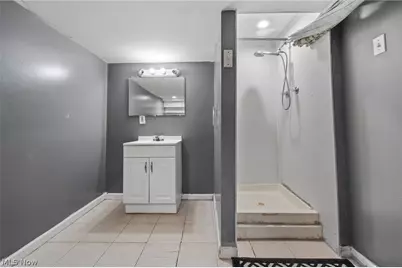 12505 Grimsby Avenue, Loveland, OH 44135 - Photo 28