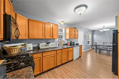 12505 Grimsby Avenue, Loveland, OH 44135 - Photo 12