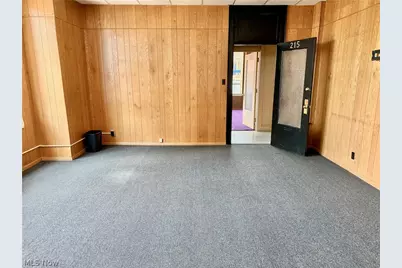 201 Market Avenue S #215, Canton, OH 44702 - Photo 6