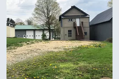 310 S Jefferson Street, Belmont, OH 43718 - Photo 2