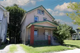 1182 5th Ave, Akron, OH 44306 - Photo 2