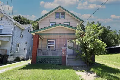 1182 5th Avenue, Akron, OH 44306 - Photo 1