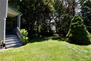 1182 5th Ave, Akron, OH 44306 - Photo 4