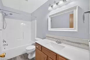 11051 Trenton Rd NW, Uniontown, OH 44685 - Photo 32
