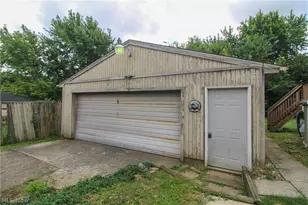 1307 Humbolt Ave, Youngstown, OH 44502 - Photo 36