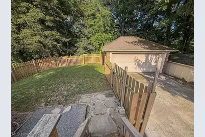 168 Poland Avenue, Struthers, OH 44471 - Photo 34