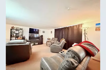 805 4th Street, Belpre, OH 45714 - Photo 6