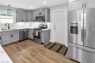 17 Nepahwin Dr, Timberlake, OH 44095 - Photo 6