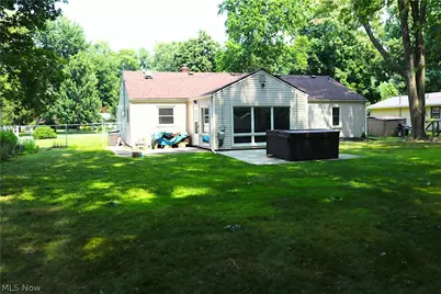 17 Nepahwin Drive, Timberlake, OH 44095 - Photo 2