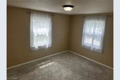 2229 39th Street NW, Canton, OH 44709 - Photo 16