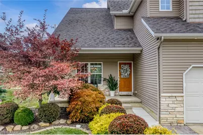 3528 Brook Court, Avon, OH 44011 - Photo 4