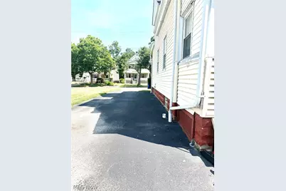 15910 Arcade Avenue, Loveland, OH 44110 - Photo 22