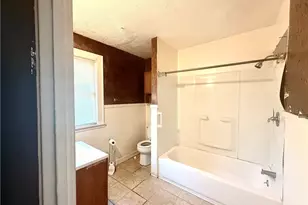 15910 Arcade Ave, Loveland, OH 44110 - Photo 10
