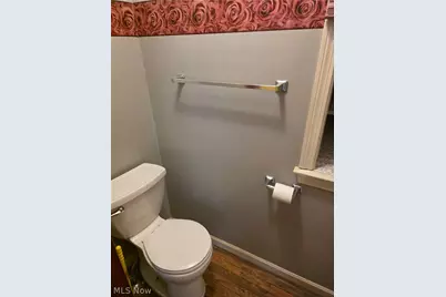 490 Bonshire Road, Akron, OH 44319 - Photo 8