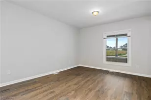 2631 Oakdale Ave, Lorain, OH 44055 - Photo 18