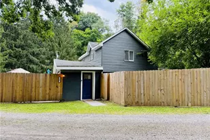 137 Penfield Rd, Wintersville, OH 43953 - Photo 2