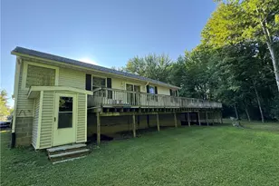 1696 Concord Ct, Roaming Shores, OH 44084 - Photo 10