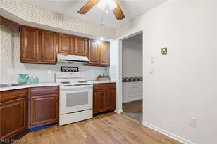 4708 Venice Heights Blvd, Sandusky, OH 44870 - Photo 8