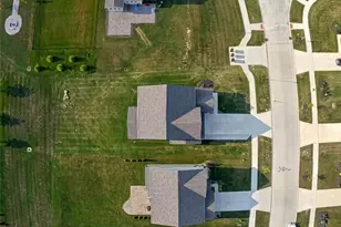 7700 Clydesdale Dr, Mentor, OH 44060 - Photo 6