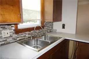 3938 E 364th St, Willoughby, OH 44094 - Photo 10