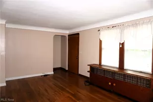 3938 E 364th St, Willoughby, OH 44094 - Photo 6