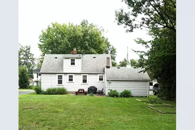 3938 E 364th Street, Willoughby, OH 44094 - Photo 4