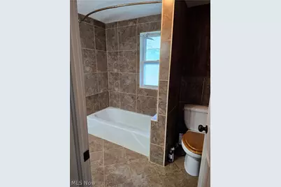2311 Maple Avenue NE, Canton, OH 44714 - Photo 18