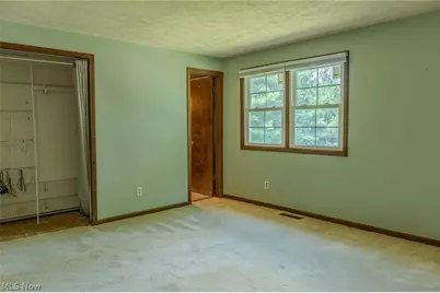 203 Albany Drive NW, Canton, OH 44708 - Photo 38