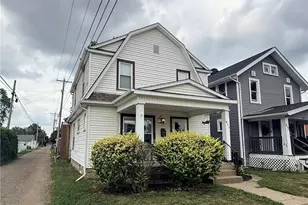 417 Gooding Ave NW, New Philadelphia, OH 44663 - Photo 2