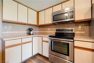 78 Portside Cir, Green, OH 44319 - Photo 12