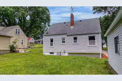 106 E Dresden Avenue, Akron, OH 44301 - Photo 44