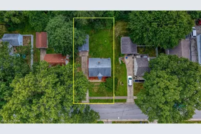 106 E Dresden Avenue, Akron, OH 44301 - Photo 4