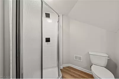 106 E Dresden Avenue, Akron, OH 44301 - Photo 32