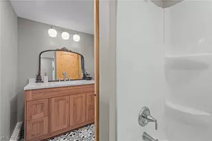 3060 Robin Dr, Ravenna, OH 44266 - Photo 18